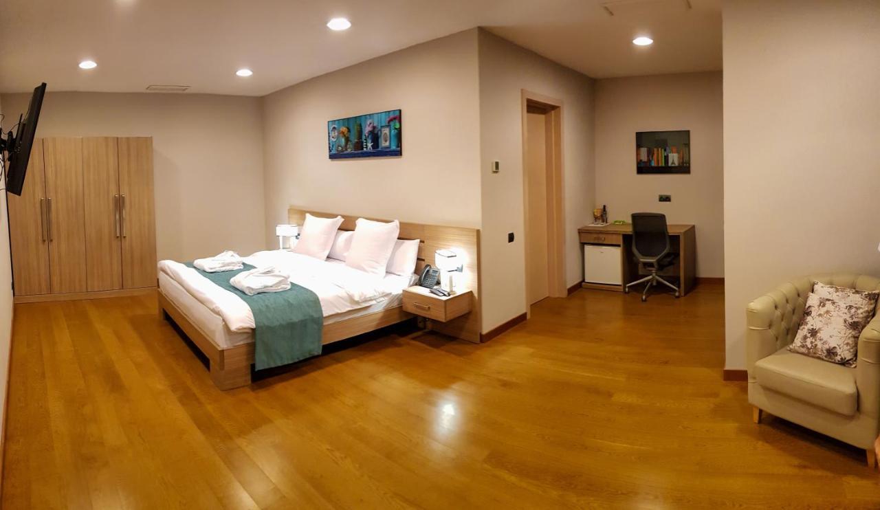 Maison Boutique Hotel 트빌리시 외부 사진
