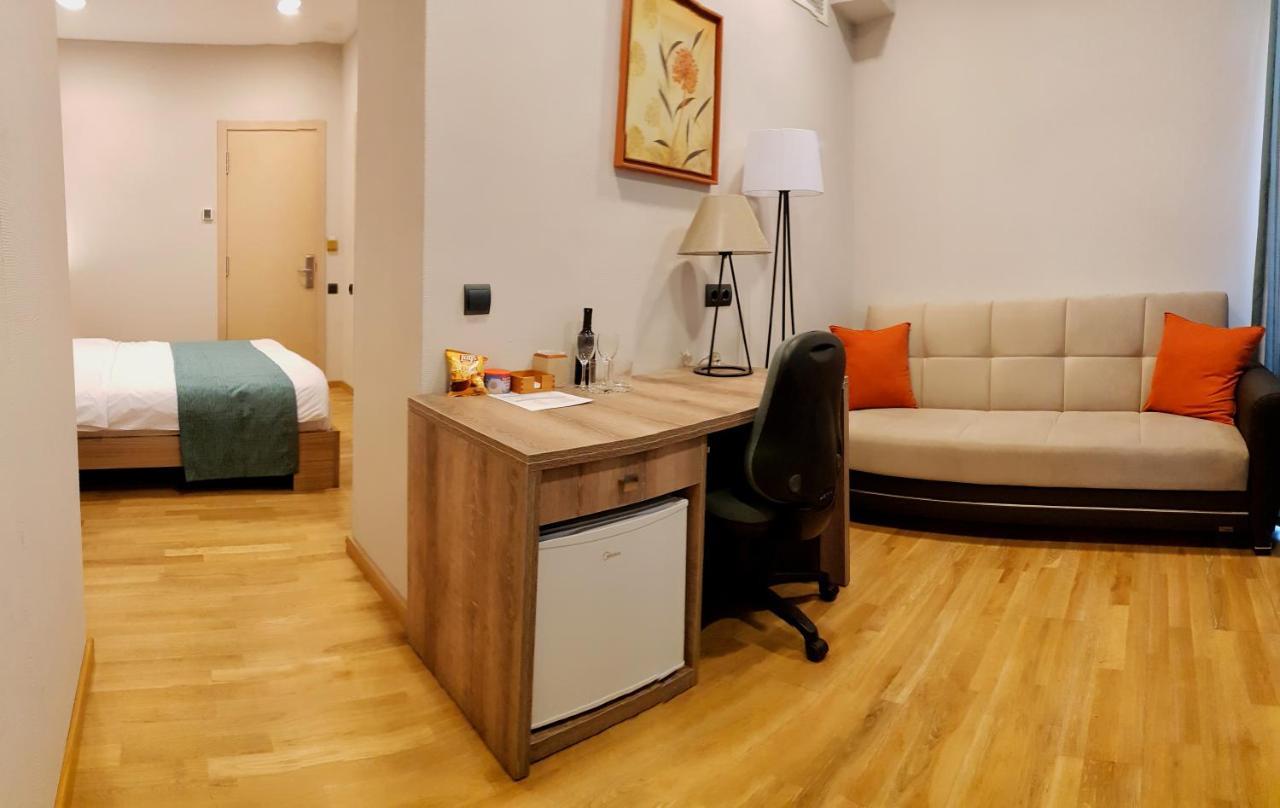 Maison Boutique Hotel 트빌리시 외부 사진